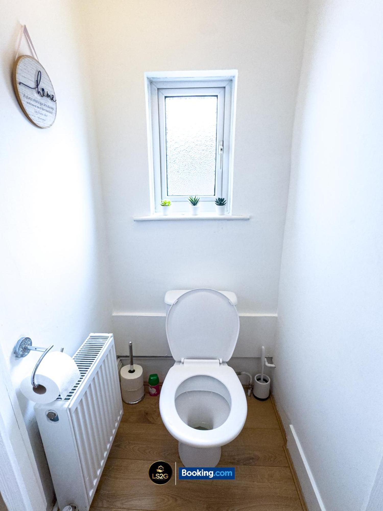 Stunning House By Ls2G Short Lets & Serviced Accommodation Greater London With Free Wifi المظهر الخارجي الصورة