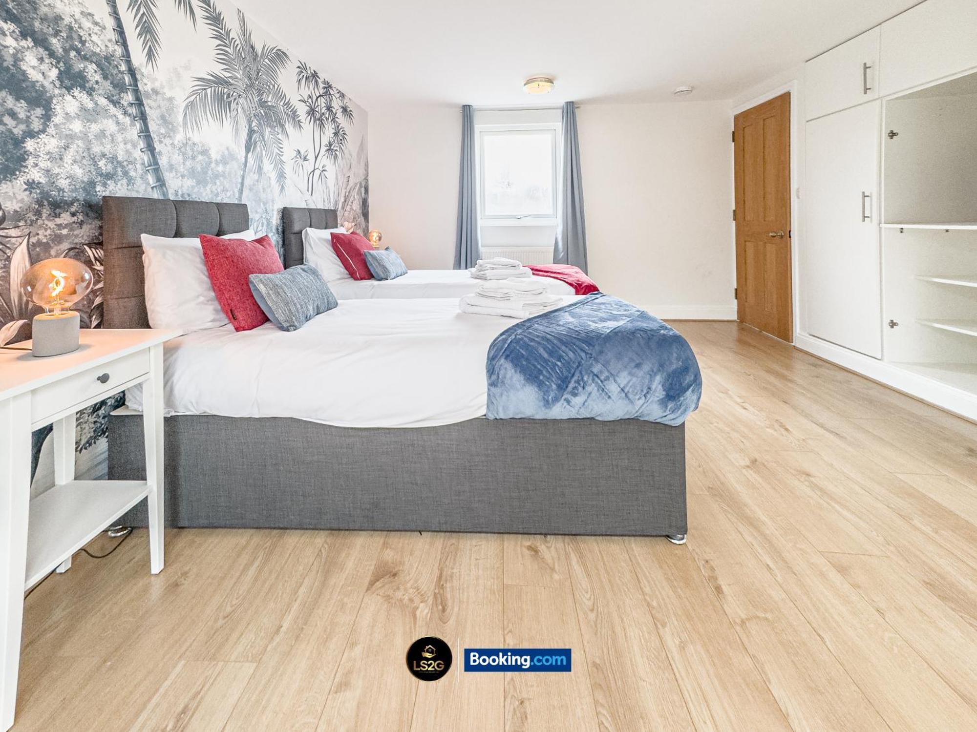 Stunning House By Ls2G Short Lets & Serviced Accommodation Greater London With Free Wifi المظهر الخارجي الصورة