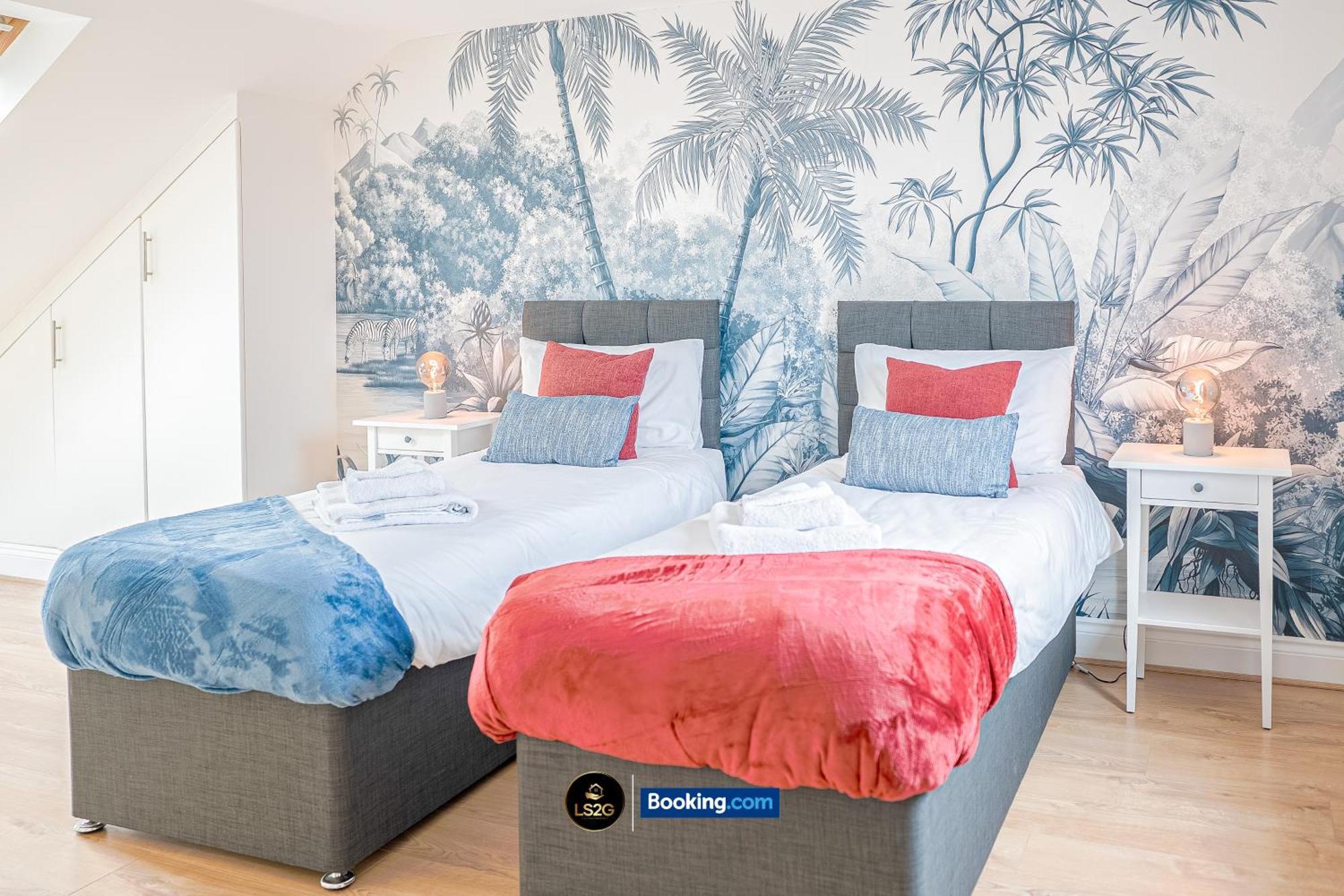 Stunning House By Ls2G Short Lets & Serviced Accommodation Greater London With Free Wifi المظهر الخارجي الصورة